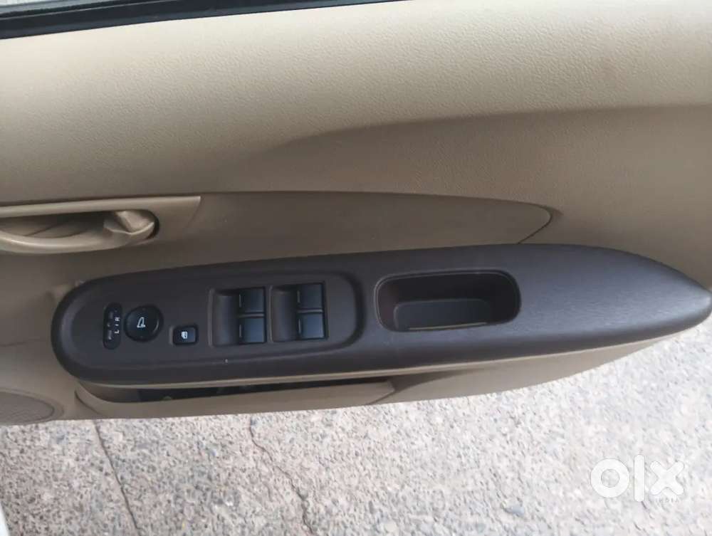 Honda Brio S Mt Petrol 2013