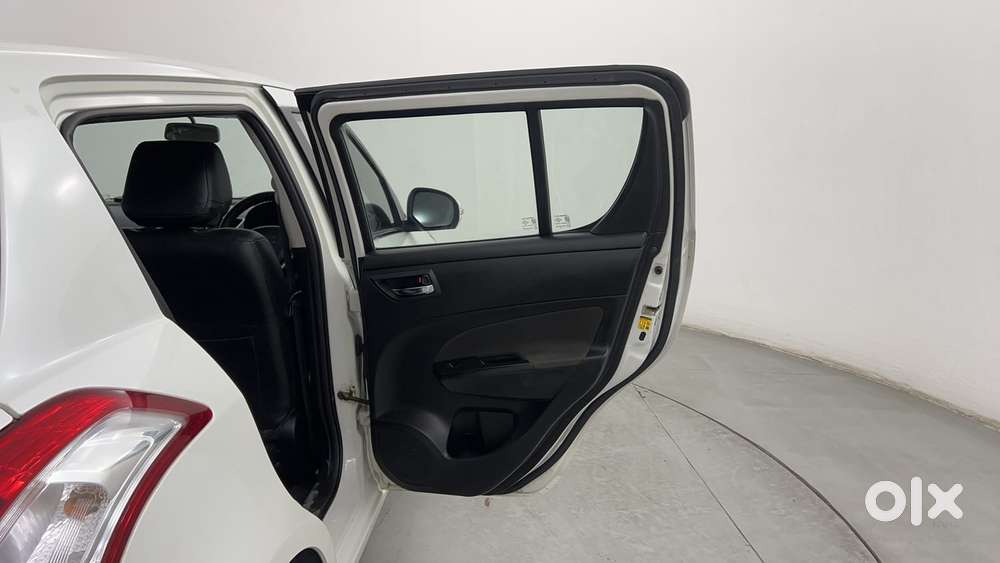 Maruti Suzuki Swift Vvt Vxi, 2013, Petrol