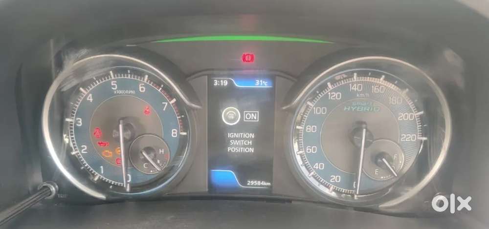 Maruti Suzuki Xl6 1.5 Zeta Mt, 2024, Petrol