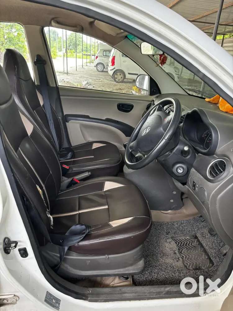 Hyundai I10 2014 Petrol+cng . One Hand Used With Care