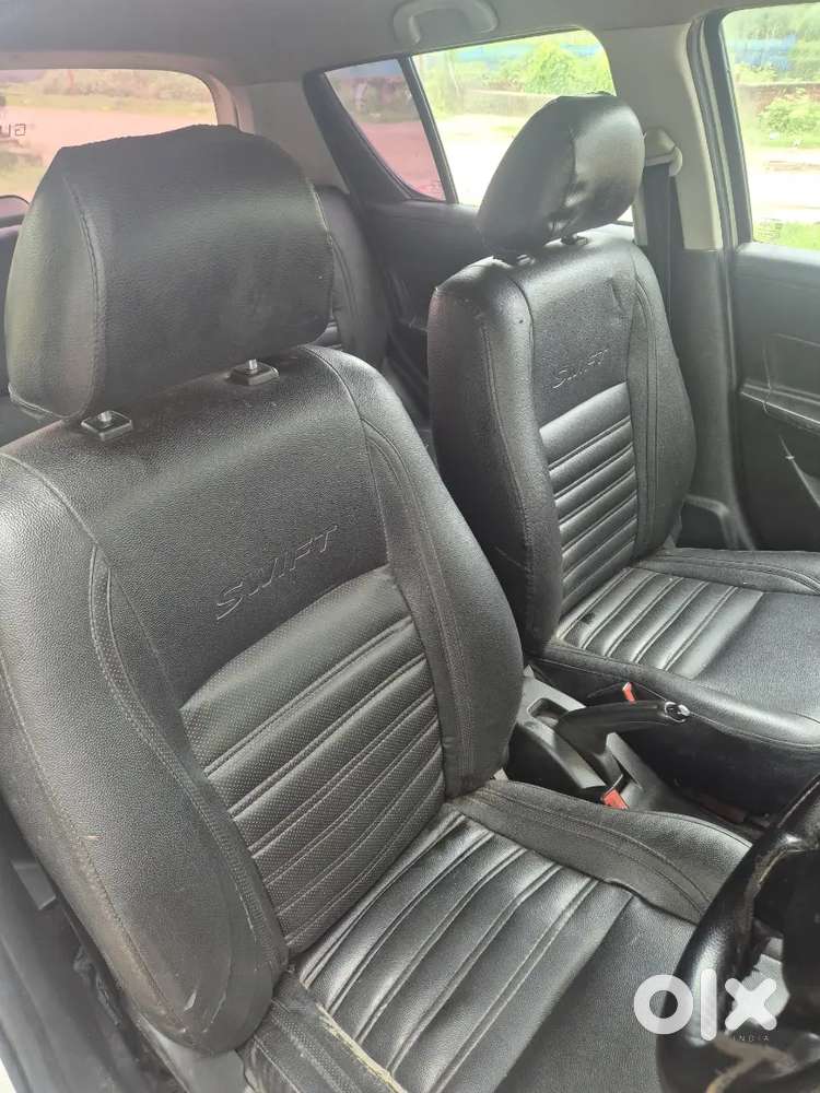 Maruti Suzuki Swift 2011 Petrol