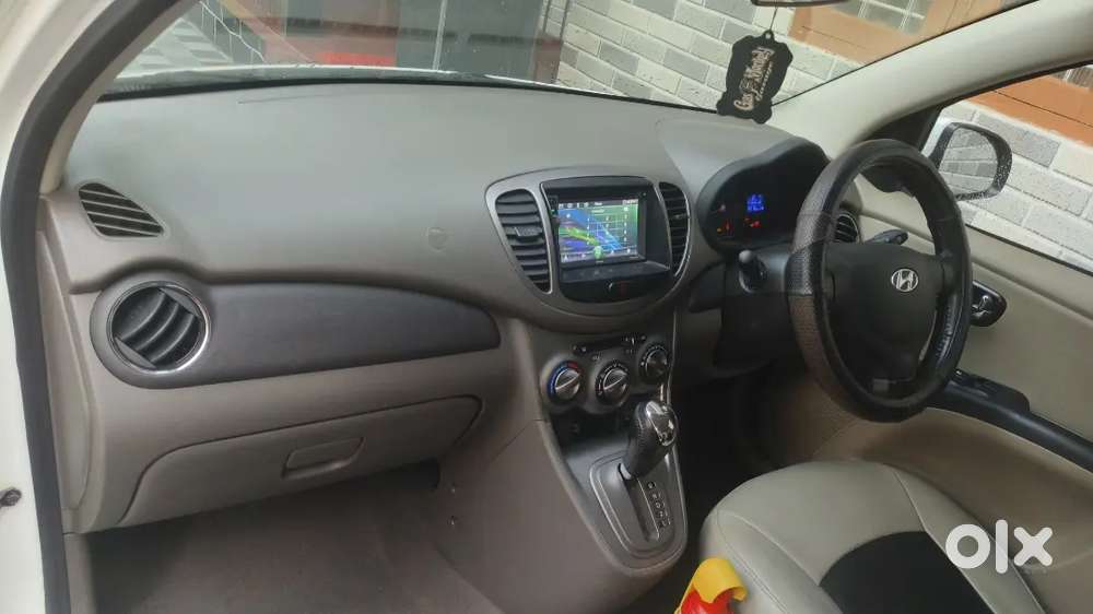 Lady Driven Hyundai I10 2013 Petrol 39510 Km  Automatic