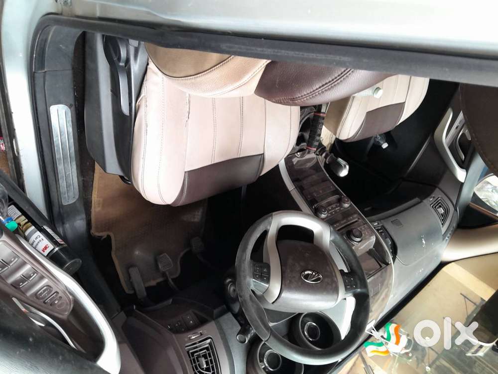 Mahindra Xuv 500 Fwd W6 -slvr 7 Seater 2014