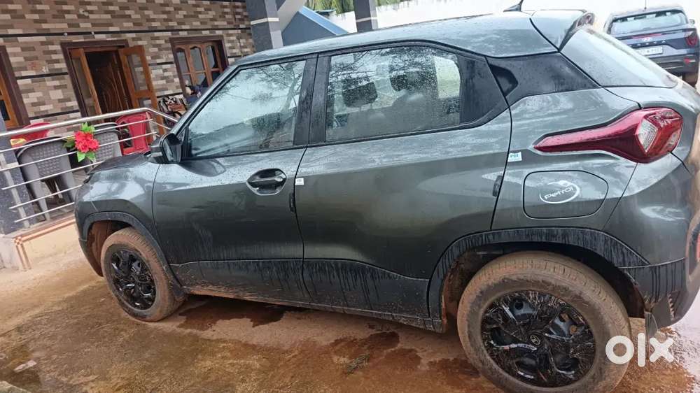 Tata Punch 1.2 Revotron 2024