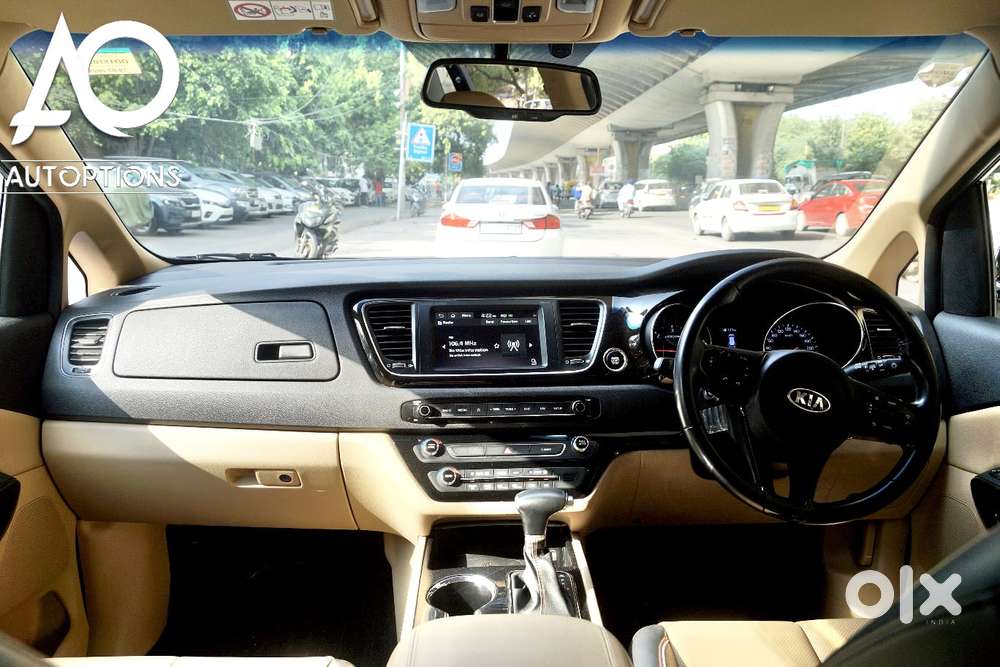 Kia Carnival Limousine Plus 7 Str, 2021, Diesel