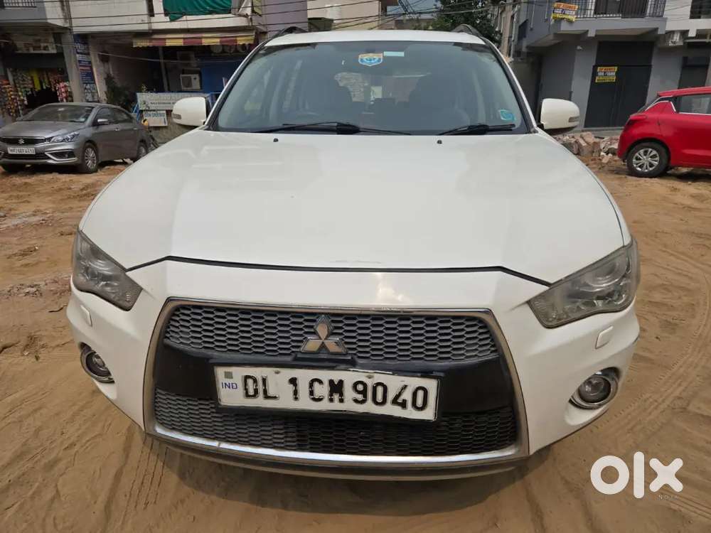 Mitsubishi Outlander 2012 Petrol 112000 Km Driven