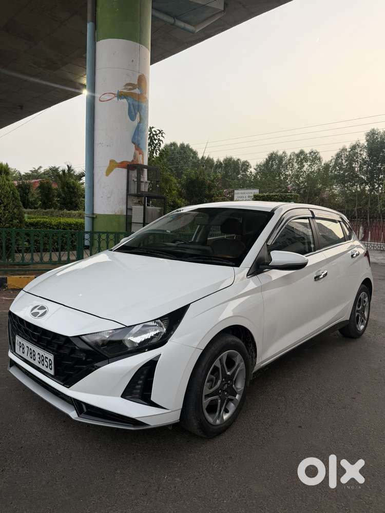 Hyundai New I20 1.5 Sportz Mt, 2025, Petrol