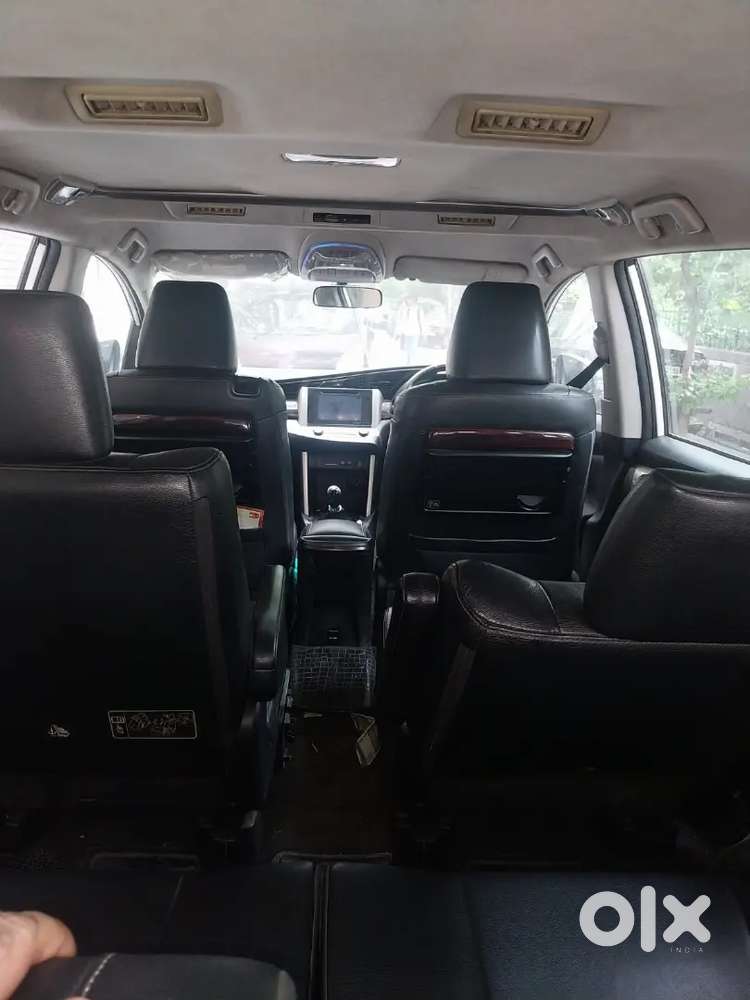 Toyota Innova Crysta 2018 Diesel Manual