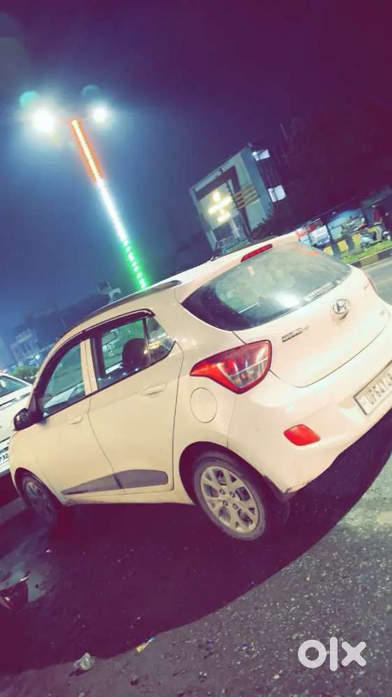 Hyundai Grand I10 Sportz 2015
