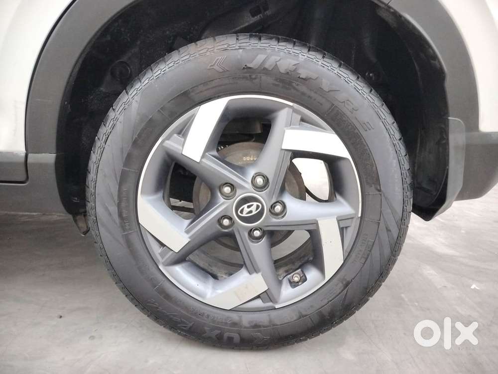 Hyundai Venue Sx Plus Turbo Dct, 2022, Petrol