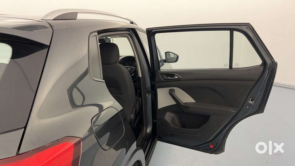 Skoda Kushaq Ambition 1.0l Tsi Mt, 2023, Petrol