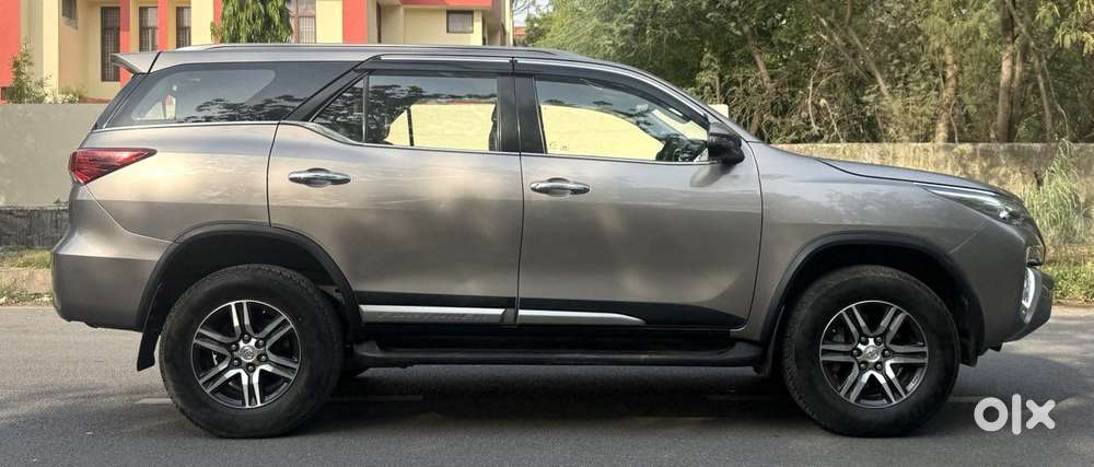 Toyota Fortuner 3.0 4x2 Automatic, 2019, Diesel