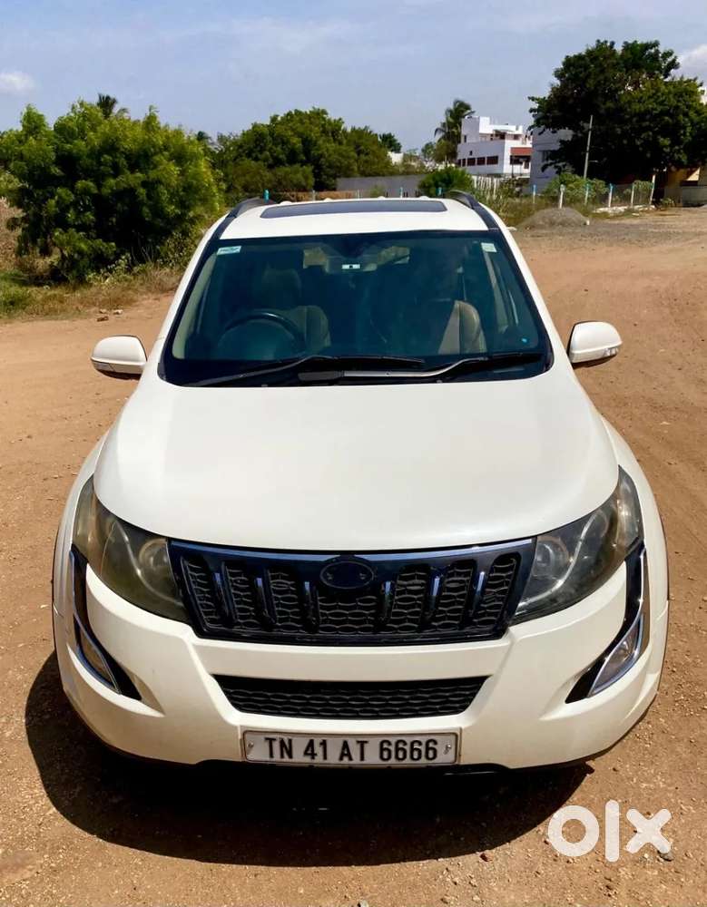 Mahindra Xuv500 At W10 Fwd, 2016, Diesel
