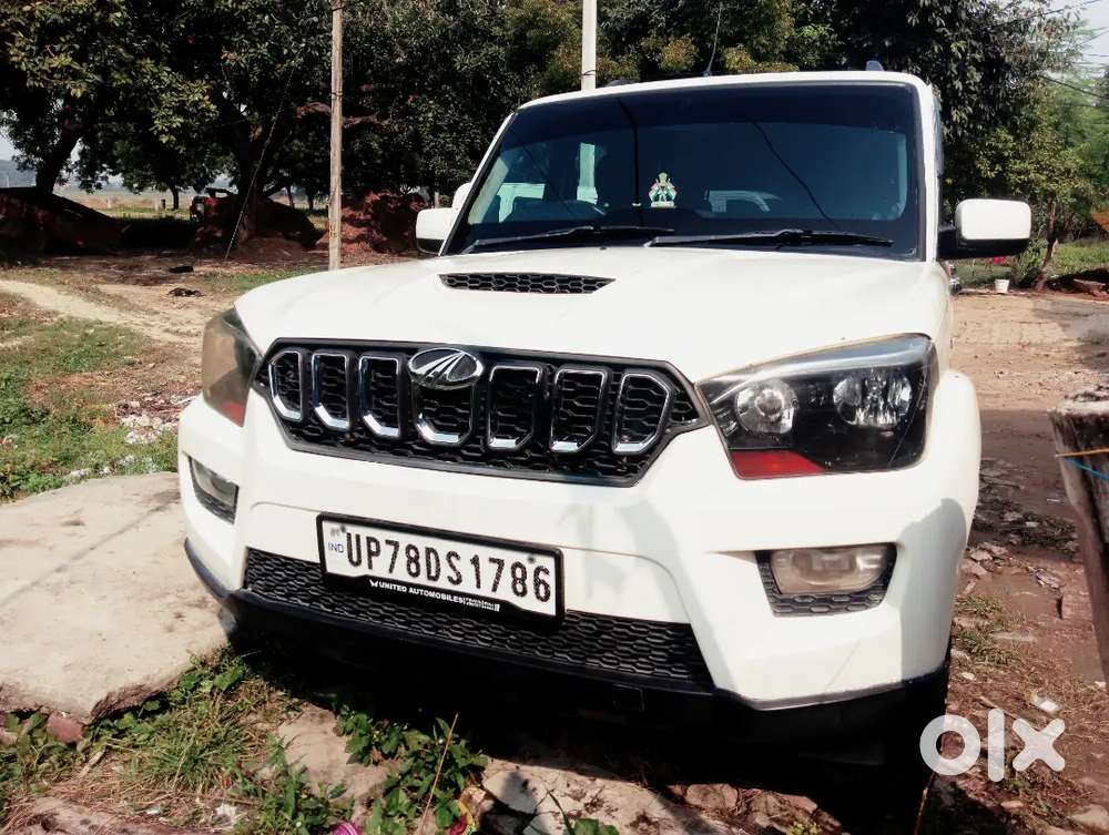 Mahindra Scorpio S6 2015