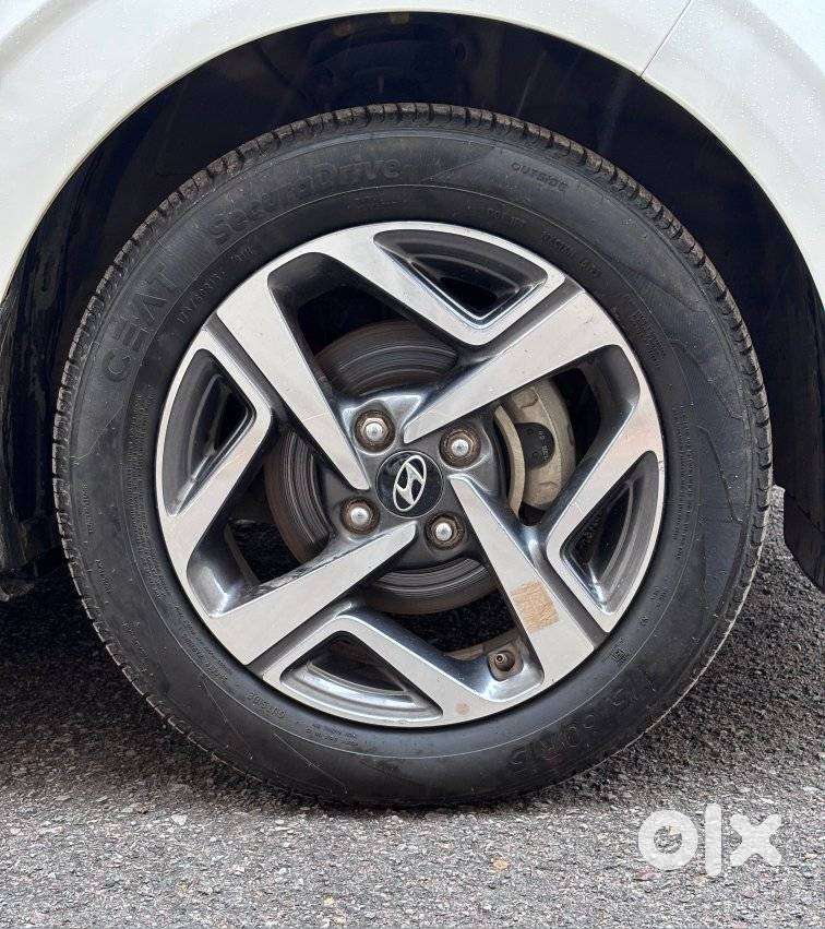 Hyundai Aura 1.2 Sx Petrol Manual, 2021, Petrol
