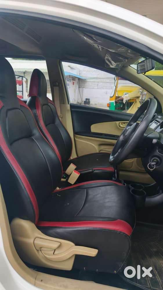 Honda Mobilio 1.5 E I-vtec Mt, 2014, Petrol