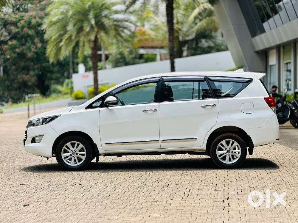 Toyota Innova Crysta [2020-ongoing] 2.4 Gx 7 Str, 2019, Diesel
