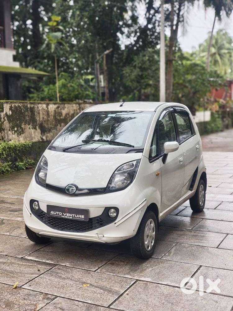 Tata Nano Xta, 2015, Petrol