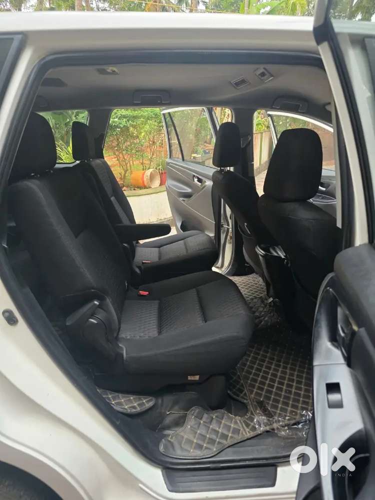 06/2019 Model Innova Crysta, Good Condition With New Insurance