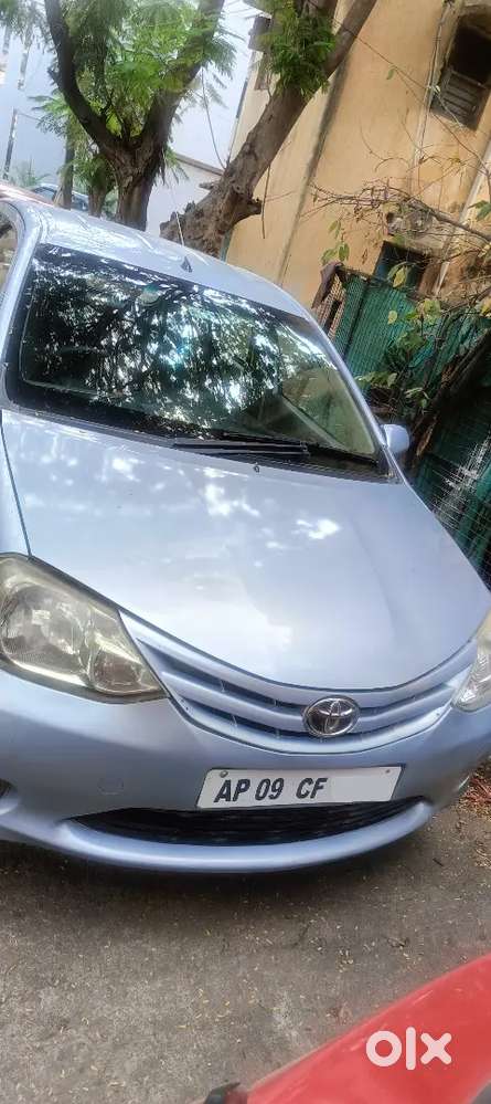 Toyota Etios Liva 2011