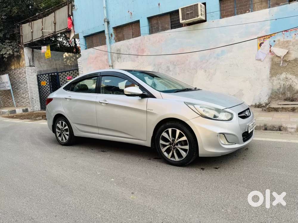 Hyundai Verna Fluidic 1.6 Vtvt Sx, 2014, Petrol