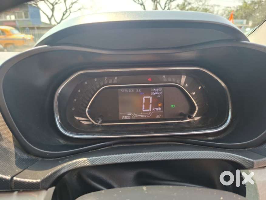 Tata Nexon 1.2 Revotron Xz Plus, 2022, Petrol