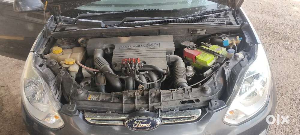 Ford Figo Titanium 2013