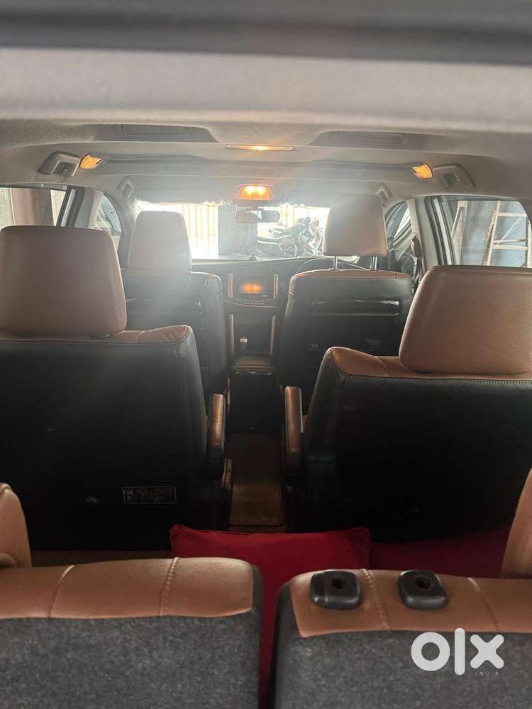 Inova Crysta 2.8 Z Automatic