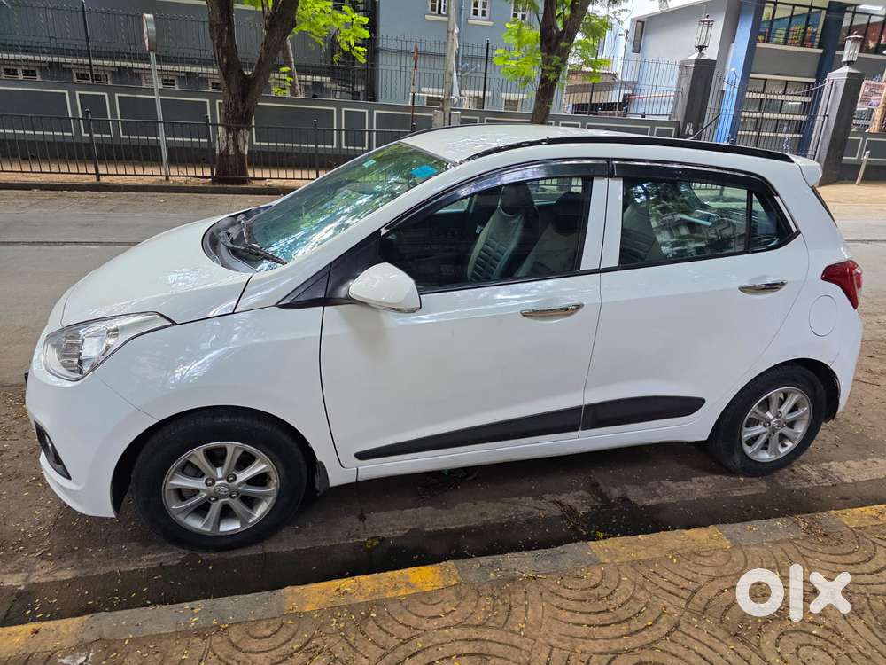 Hyundai I10 Asta At, 2016, Petrol