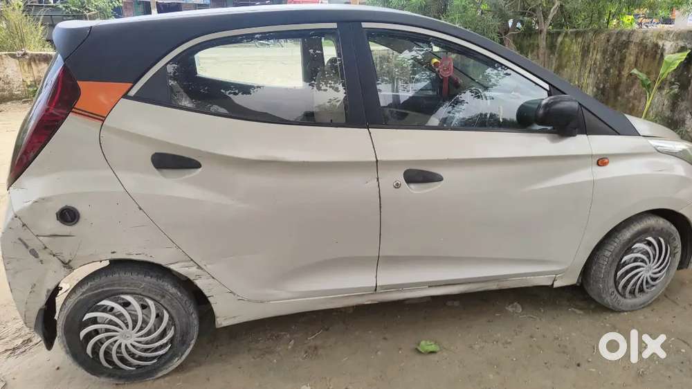 Hyundai Eon 2012 Petrol Well Maintained