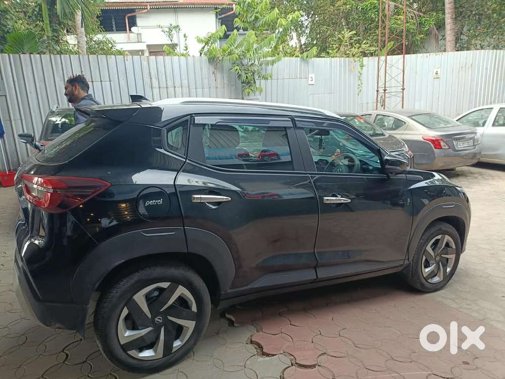 Nissan Magnite, 2025, Petrol