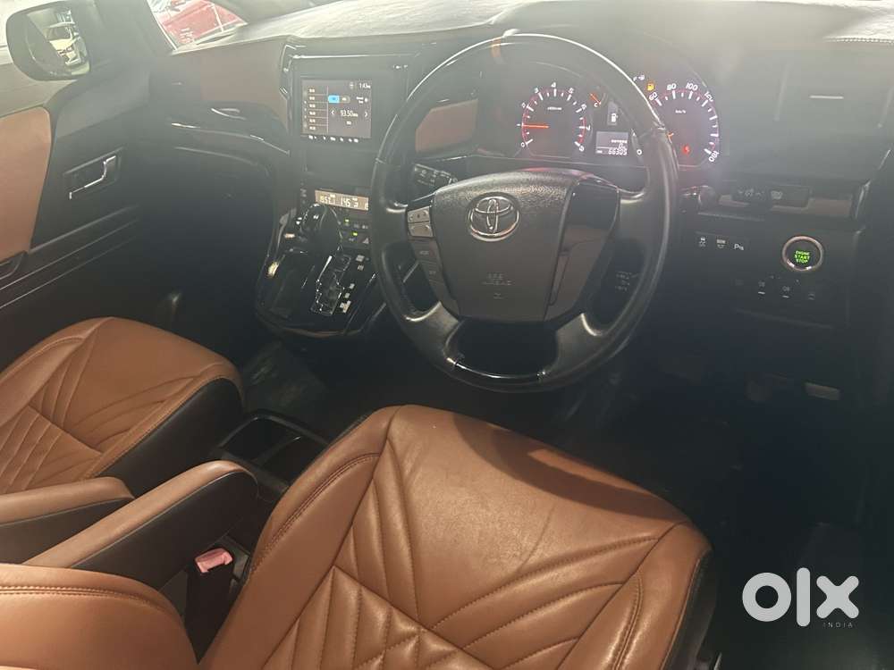 Toyota Alphard 3.0 V6, 2010, Petrol