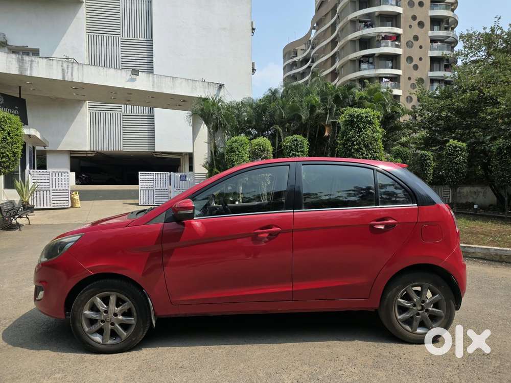 Tata Bolt Revotron Xt, 2015, Petrol