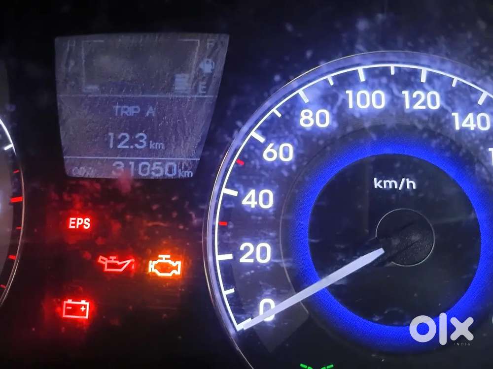 Hyundai Fluidic Verna 2012