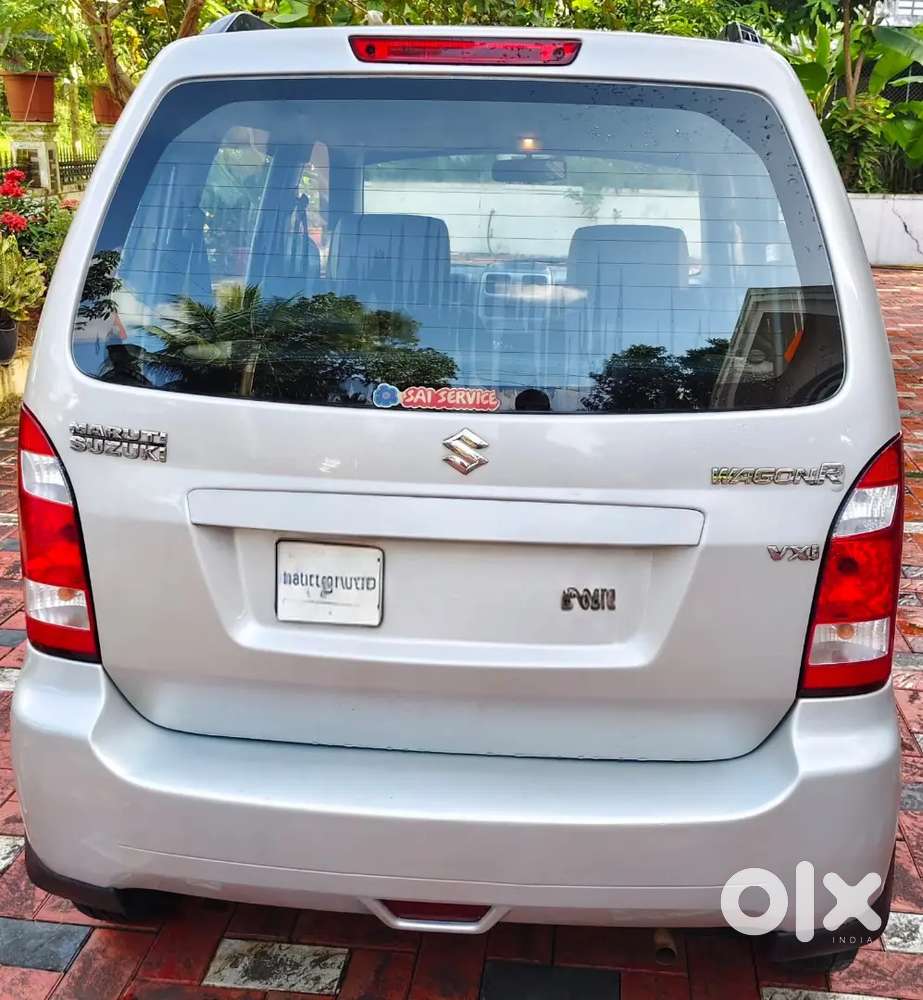 Maruti Suzuki Wagon R Petrol Manual 2010