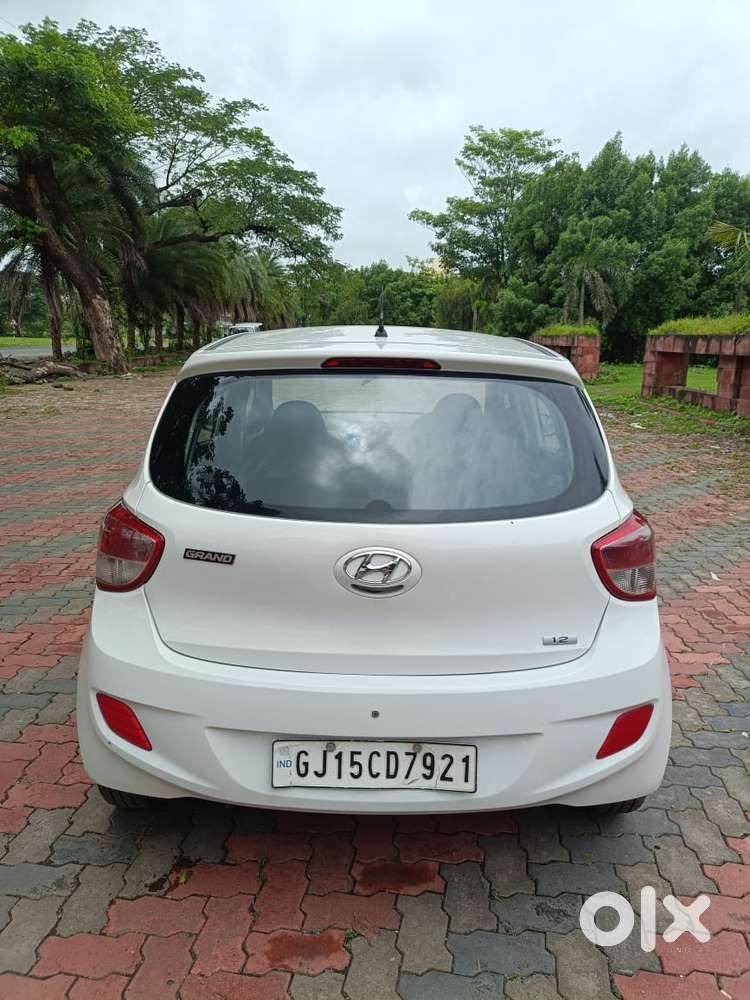 Hyundai Grand I10 Magna, 2015, Petrol