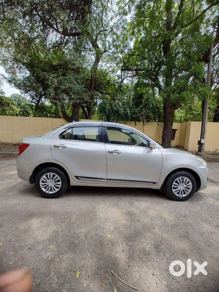 Maruti Suzuki Swift Dzire Vxi(o) Amt, 2018, Petrol