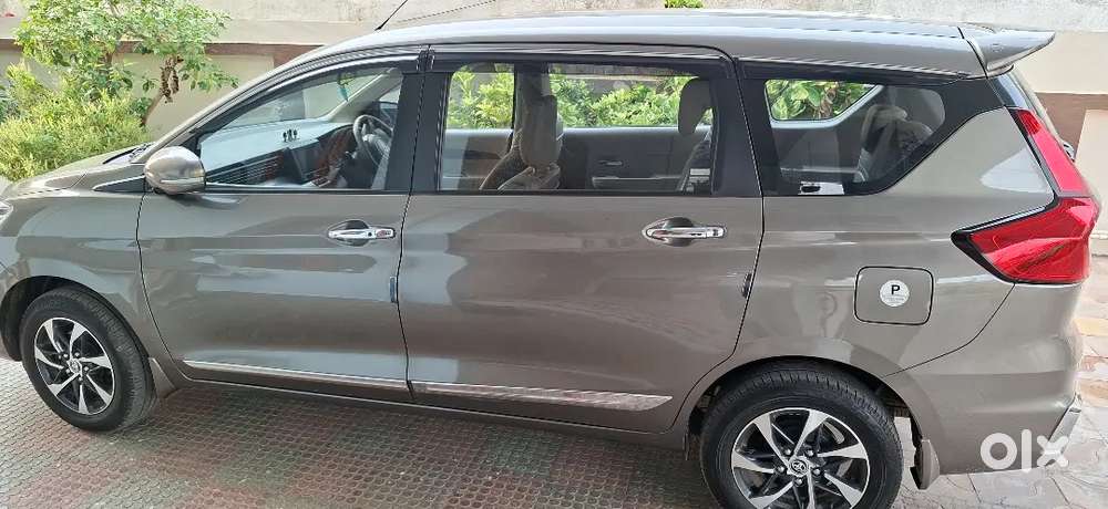 Toyota Rumion 2025 Petrol Tope2024 Dec Manufacturing 2025 Jun Invoice
