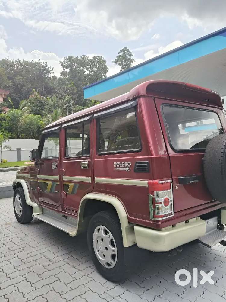 Mahindra Bolero 2011 New Paper