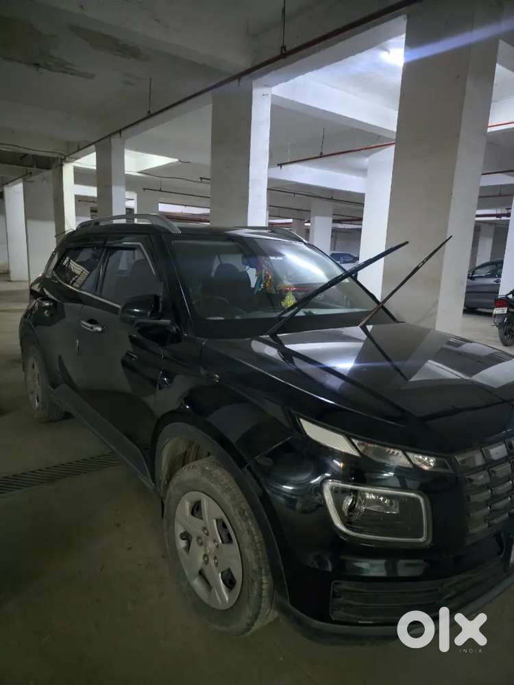 Hyundai Venue 1.2 S Petrol Manual 2023
