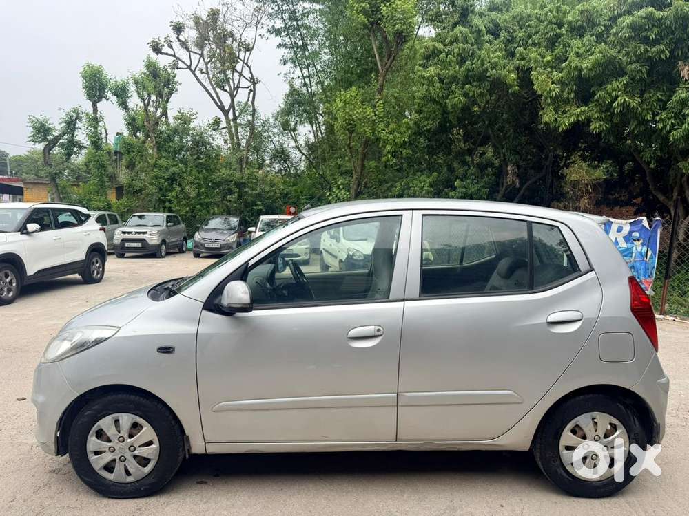 Hyundai I10 Sportz, 2011, Petrol