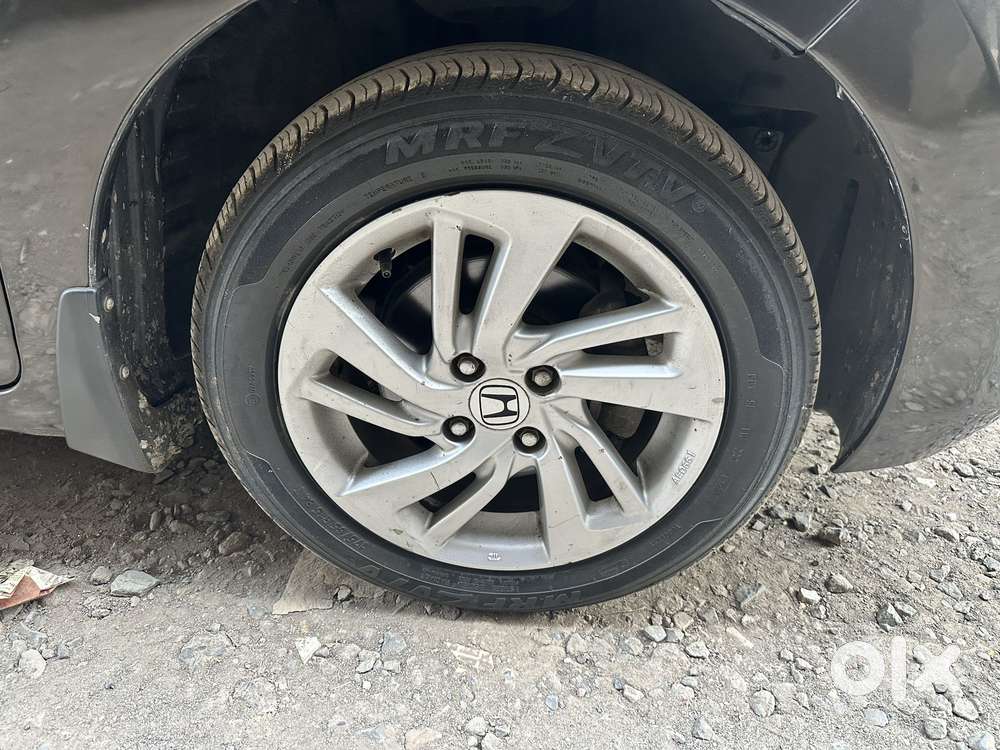 Honda Jazz V Cvt, 2018, Petrol