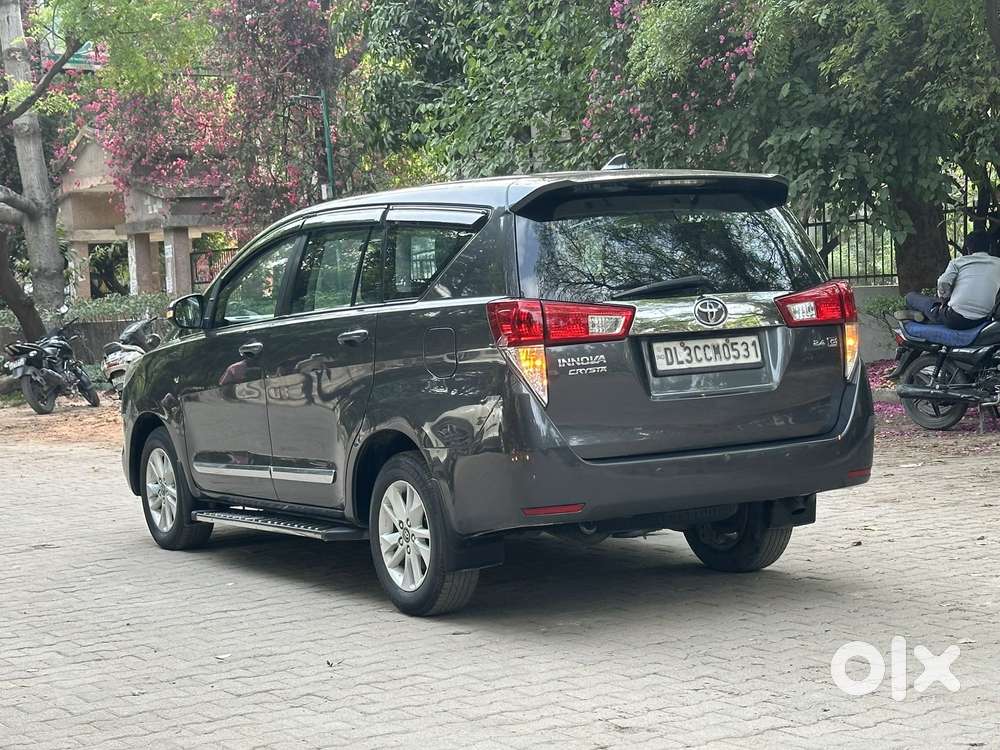 Toyota Innova Crysta 2.4 Gx Mt, 2017, Diesel