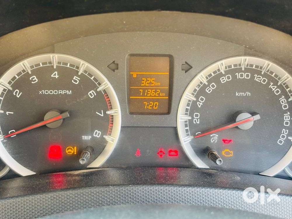 Maruti Suzuki Swift Vxi Cng, 2011, Petrol