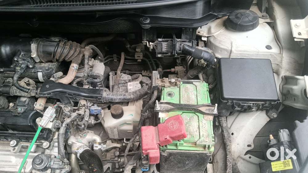 Maruti Suzuki Dzire Zxi Ags, 2022, Petrol