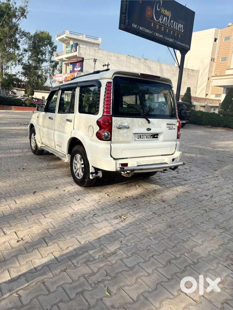 Mahindra Scorpio Vlx 2013 Diesel Well Maintained