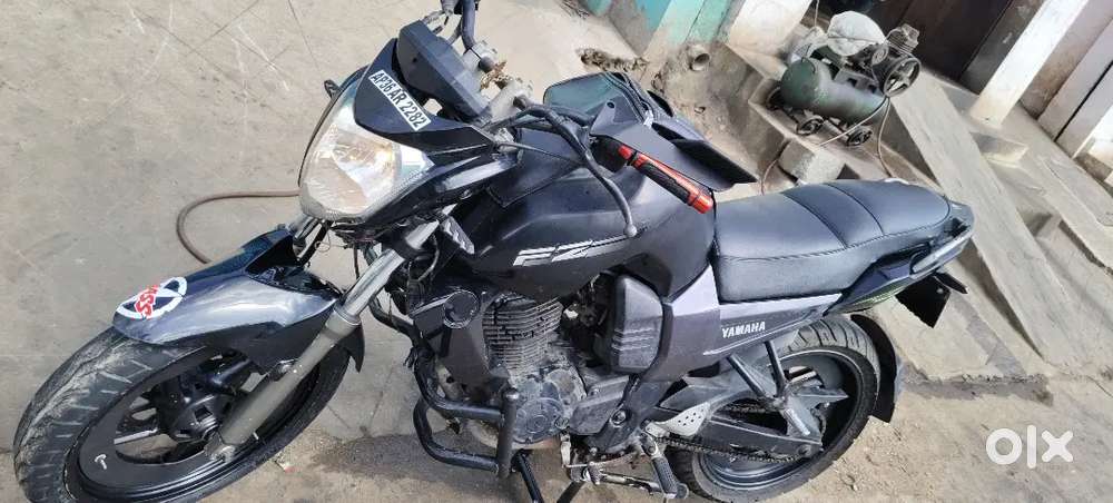 Yamaha FZ1 2012 model