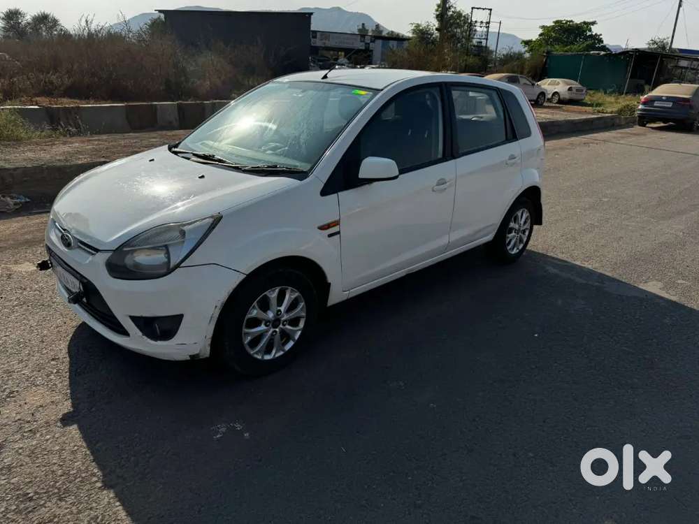 Well Maintained Car Ford Figo