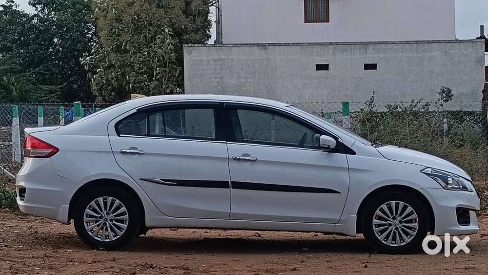 Maruti Suzuki Ciaz Zdi Shvs, 2016, Diesel