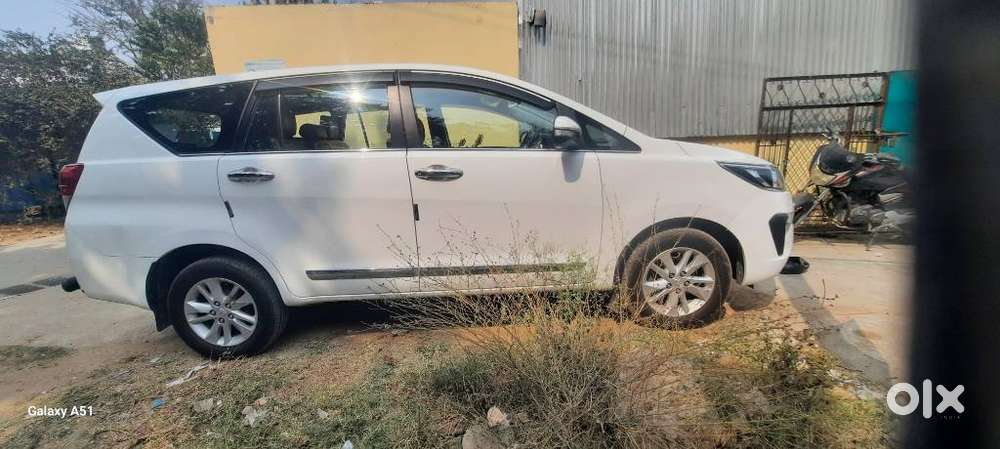 Toyota Innova Crysta 2.4 G Mt, 2017, Diesel